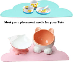 Love Dream waterproof pet mat protects floors from drips and splashes.