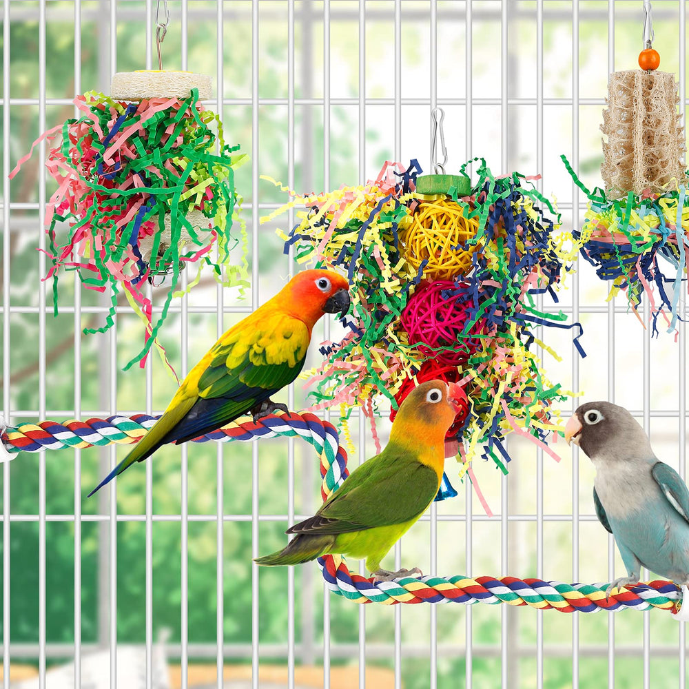 lovyoCoCo-shredded-paper-bird-toy-closeup reveals colorful crinkles that invite foraging.