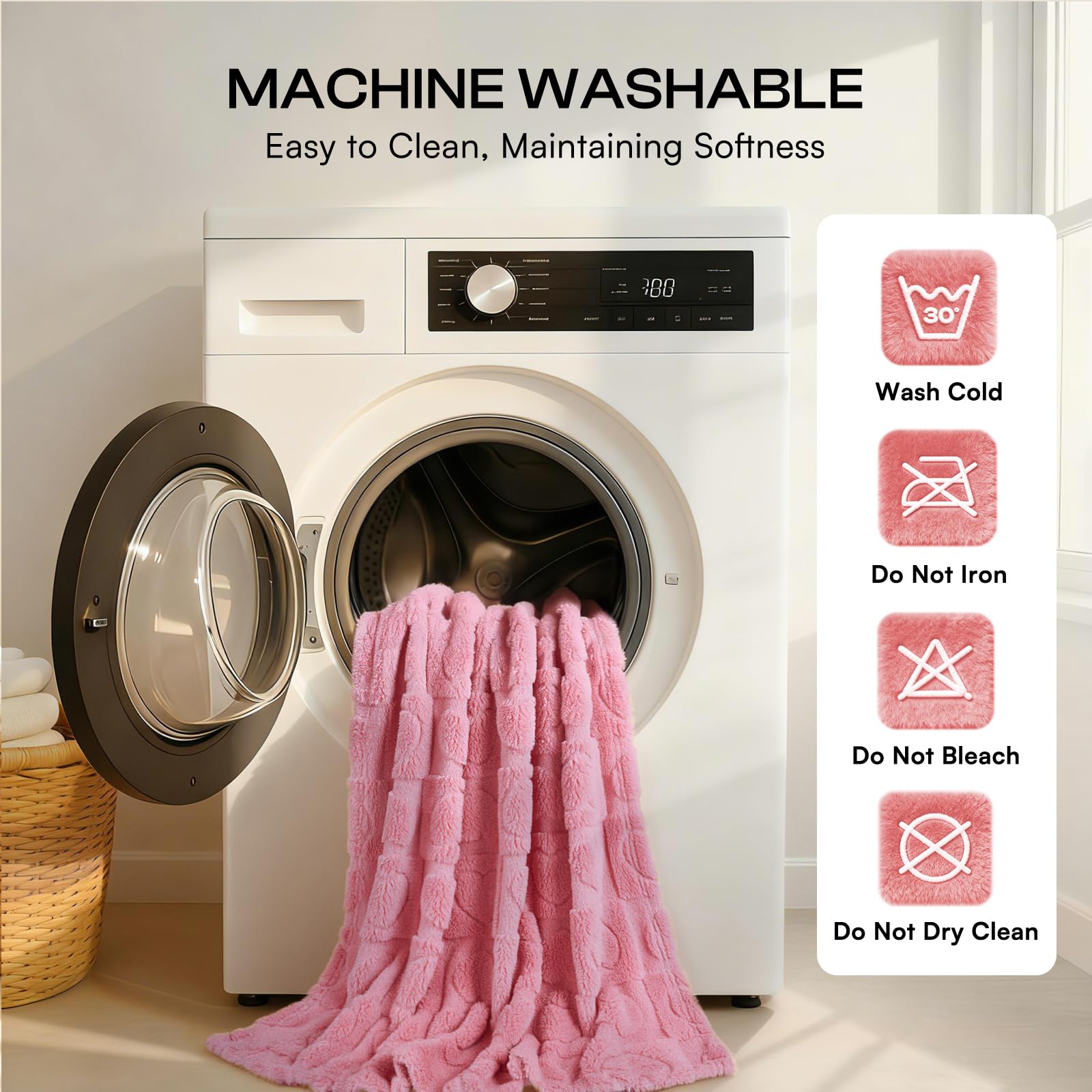 Luciphia machine-washable pet blanket simplifies cleanup after playtime.