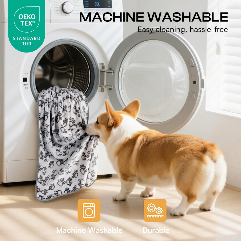 Luciphia pet blanket machine-washable for easy cleaning and care