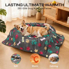 Luciphia sofa-protection blanket guards furniture from scratches and pet hair.