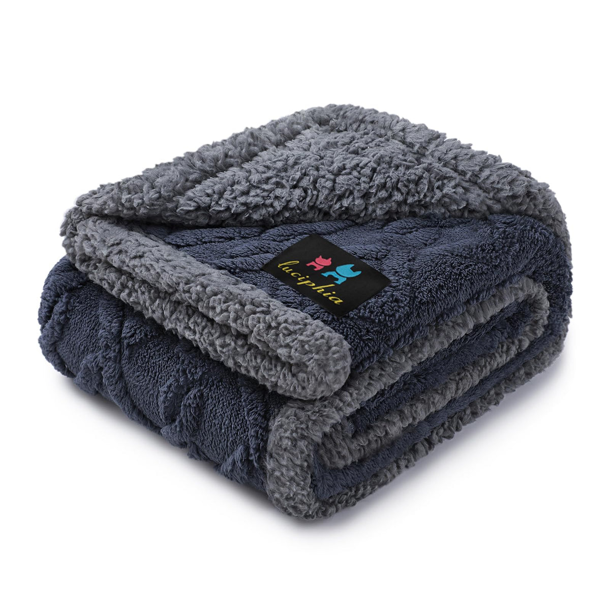 Luciphia waterproof pet blanket closeup fleece for cozy warmth