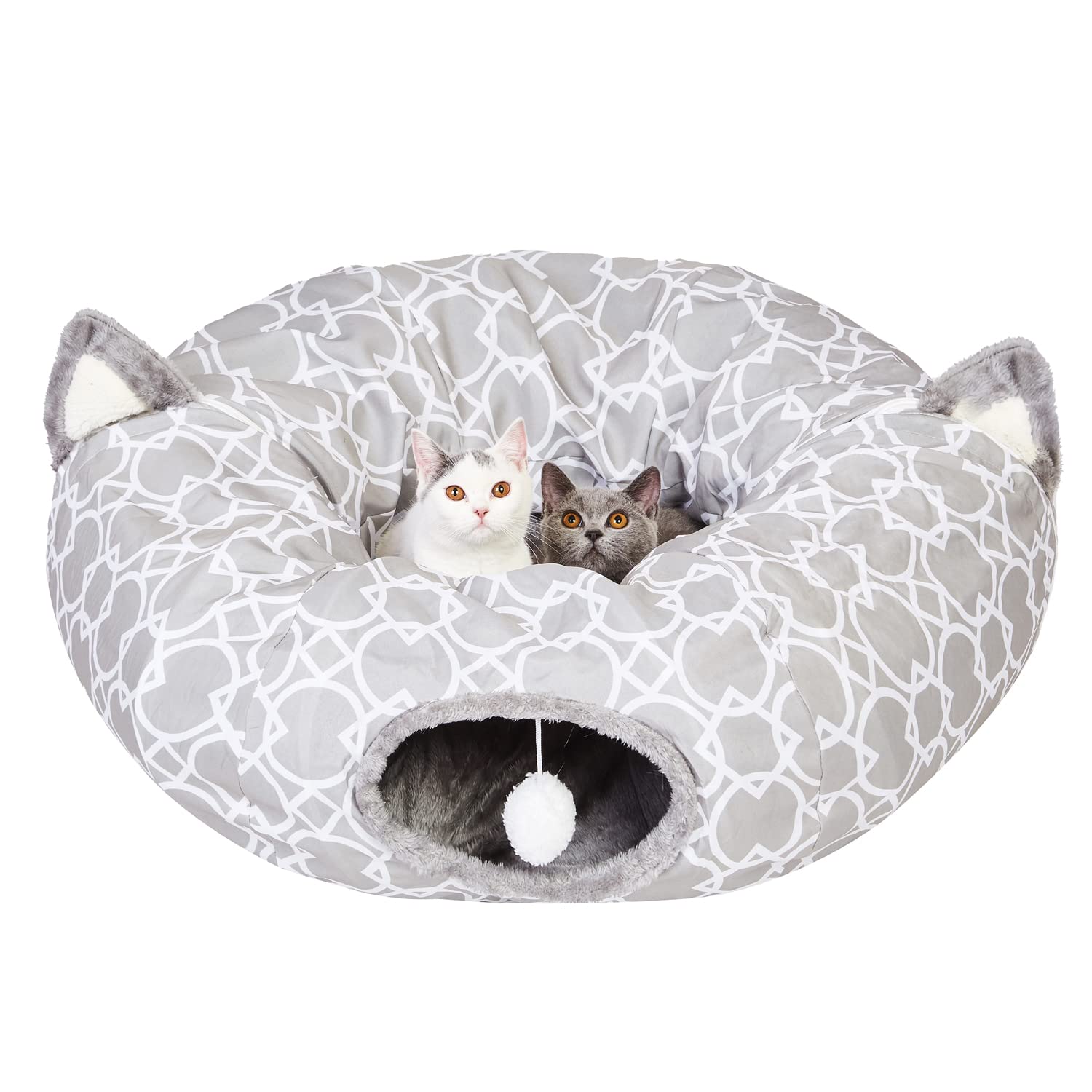 LUCKITTY play-ready design supports indoor fun and photo moments.