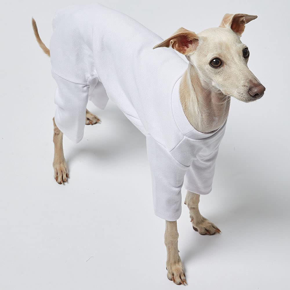 Lucky Petter stretchable fabric allows comfortable, breathable wear.