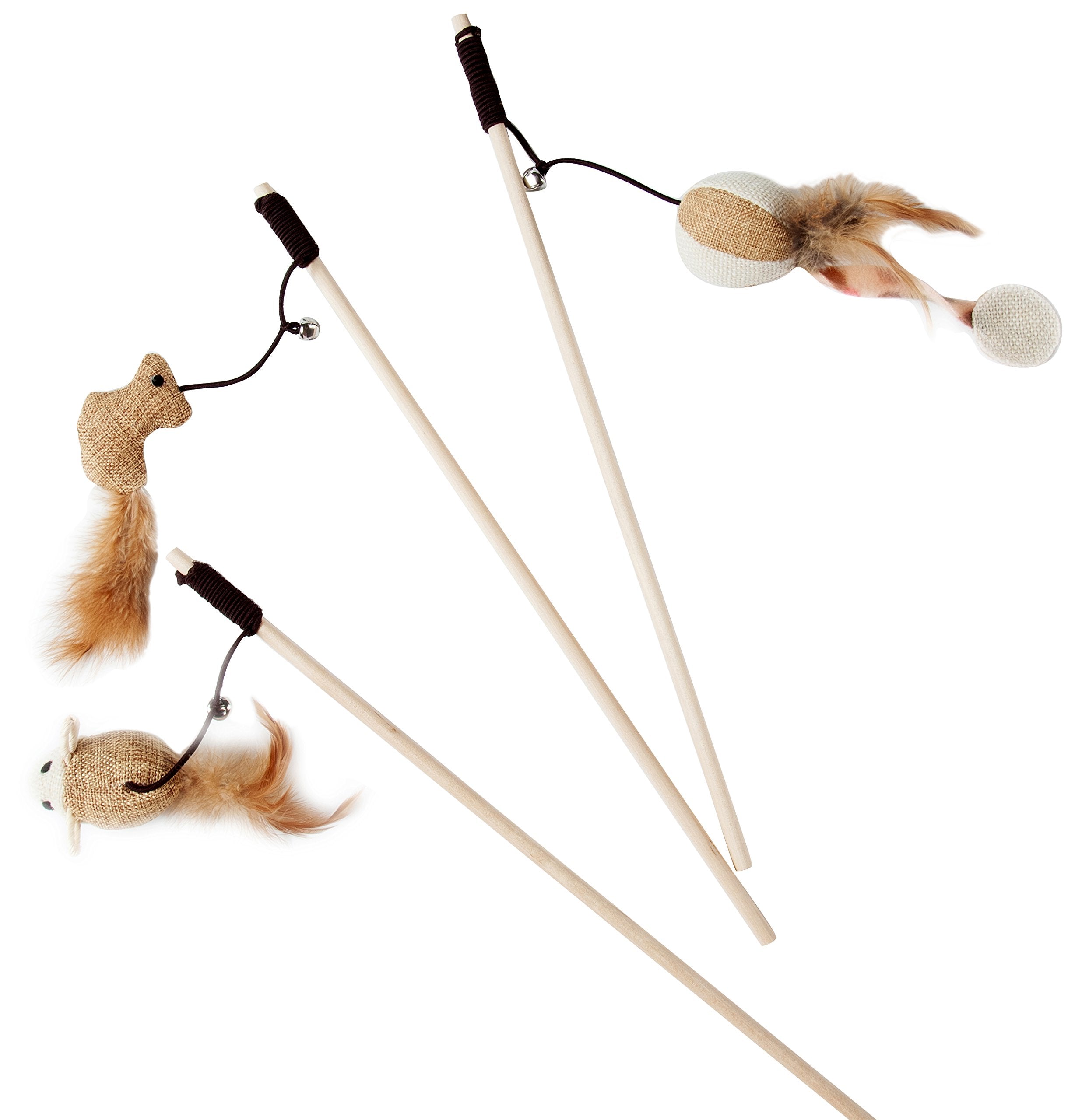 LukPaw sisal mouse detail showcases natural texture for engaging bite-and-scratch play.