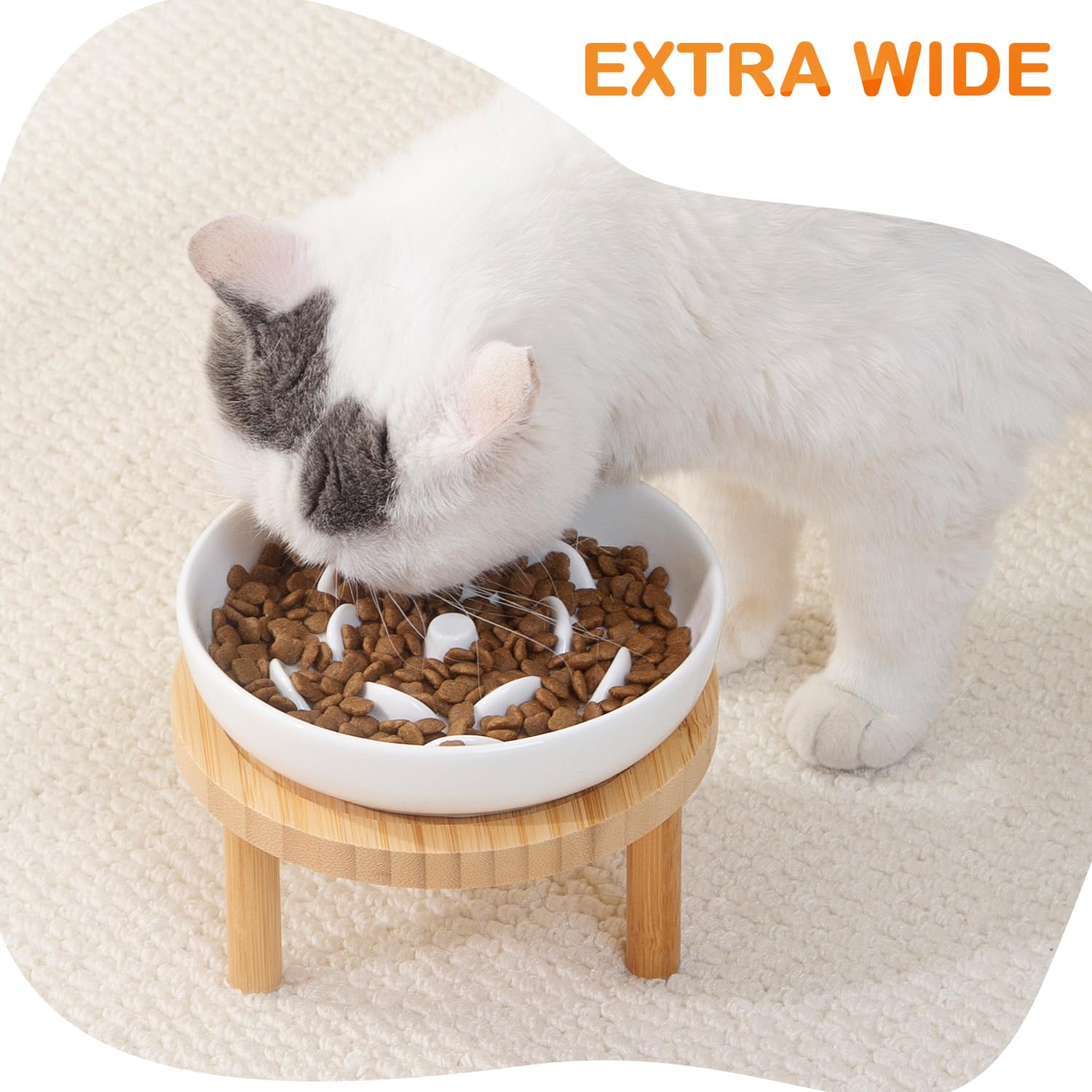 Lusifaco anti-slip stand protects floors by keeping bowls in place.