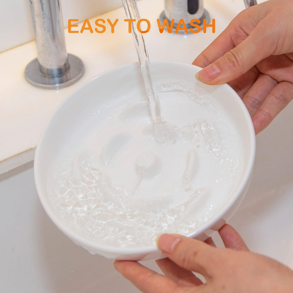 Lusifaco dishwasher-safe ceramic bowl is compatible with microwaves and ovens for convenience.