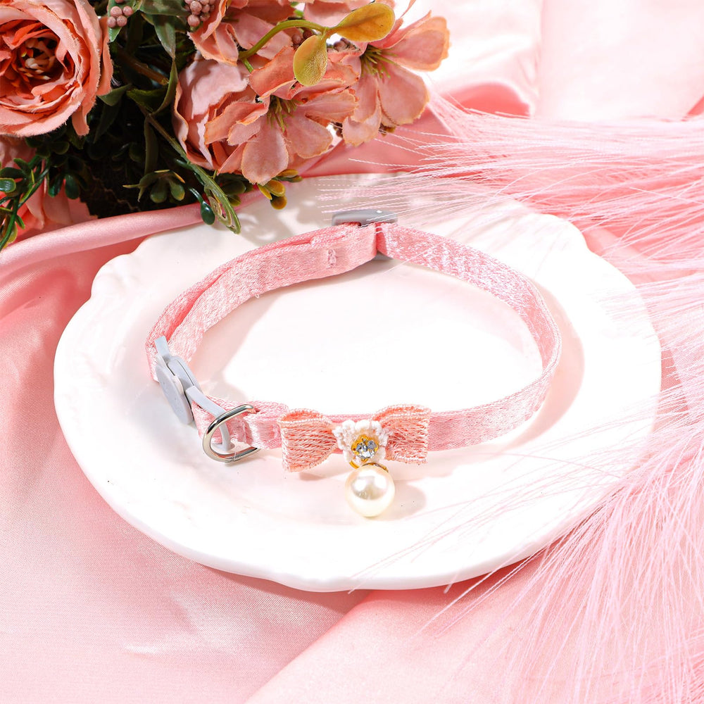 LXUEJIE pink collar ideal for birthdays or weddings.