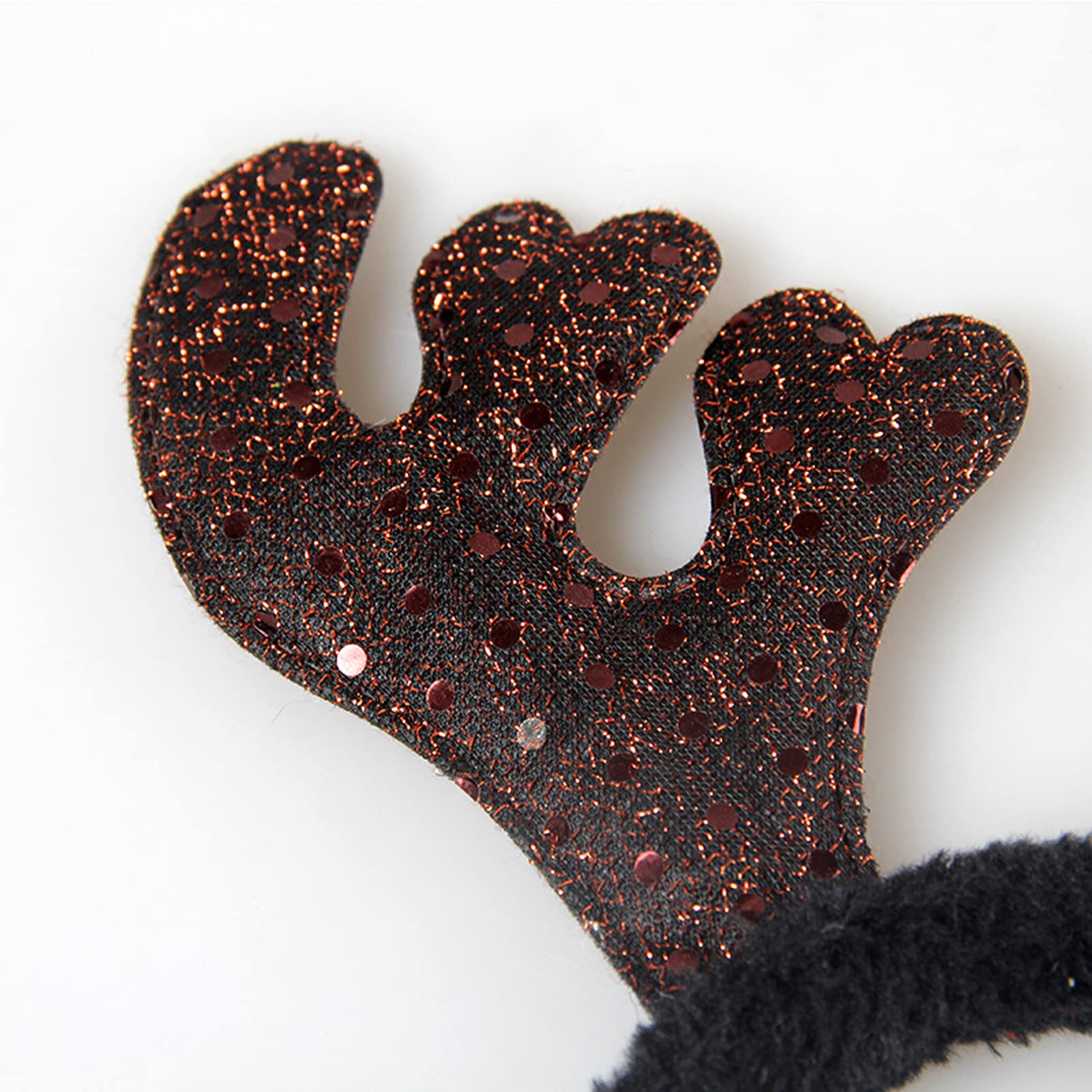 LXZColden gift for pet owners who love festive dress-up moments.