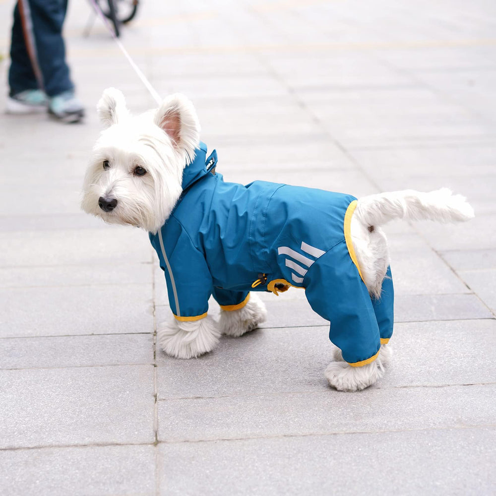Mabawa dog raincoat neck drawstring allows adjustable comfort for different neck sizes.