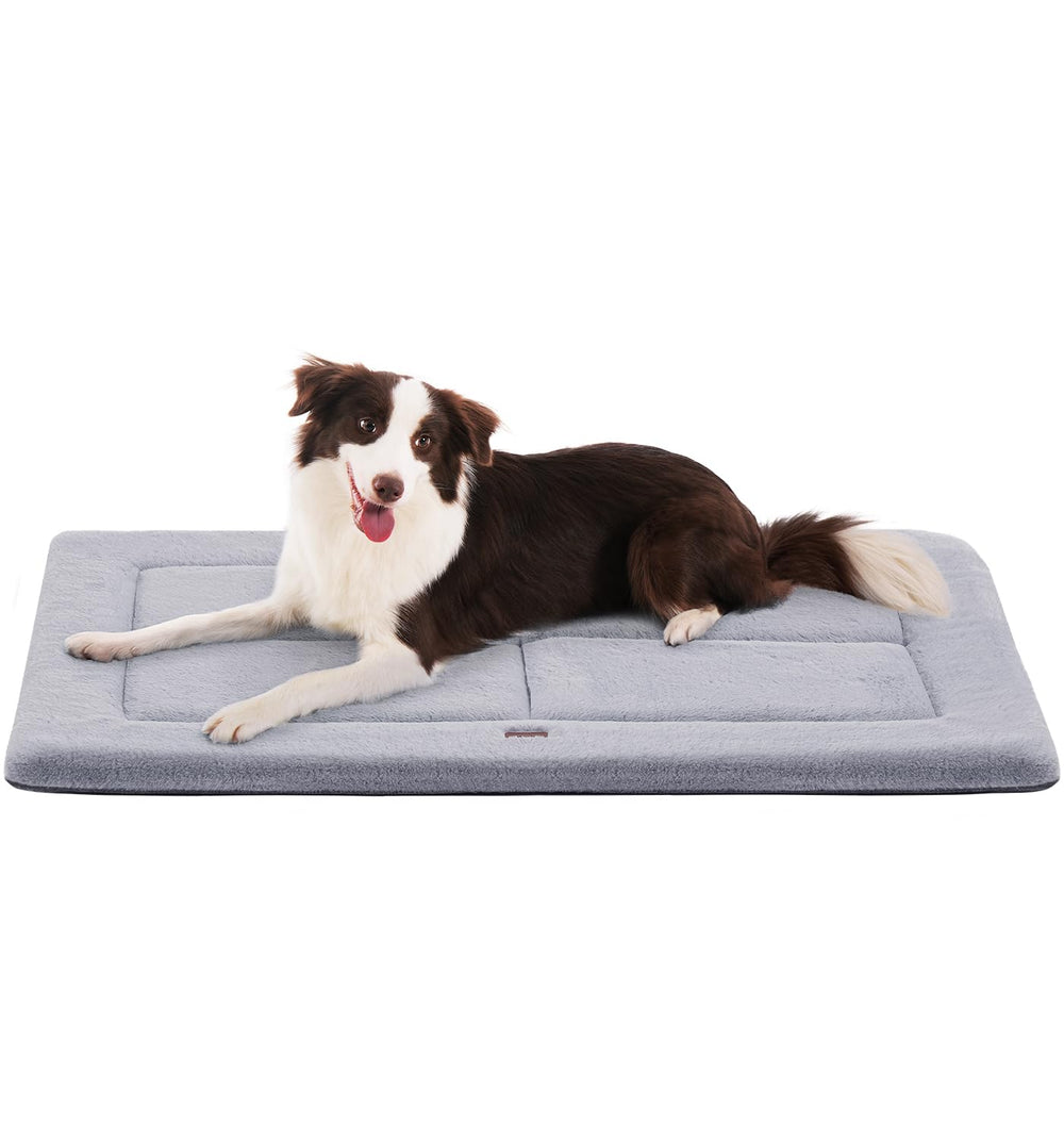 Made4Pets crate pad 35x23 in ultra-soft faux fur for calm, restful sleep.