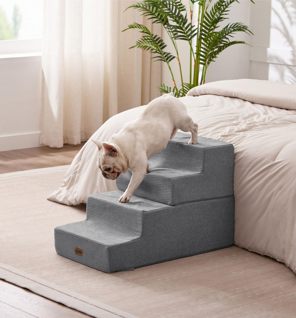 MADE 4 PETS Made4Pets removable cover in grey for easy washing and care.