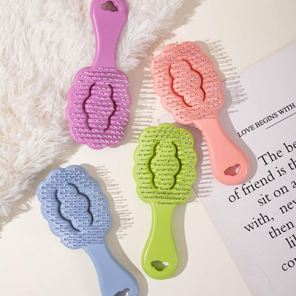 MAEELOU safe-material plastic brush protects skin during brushing