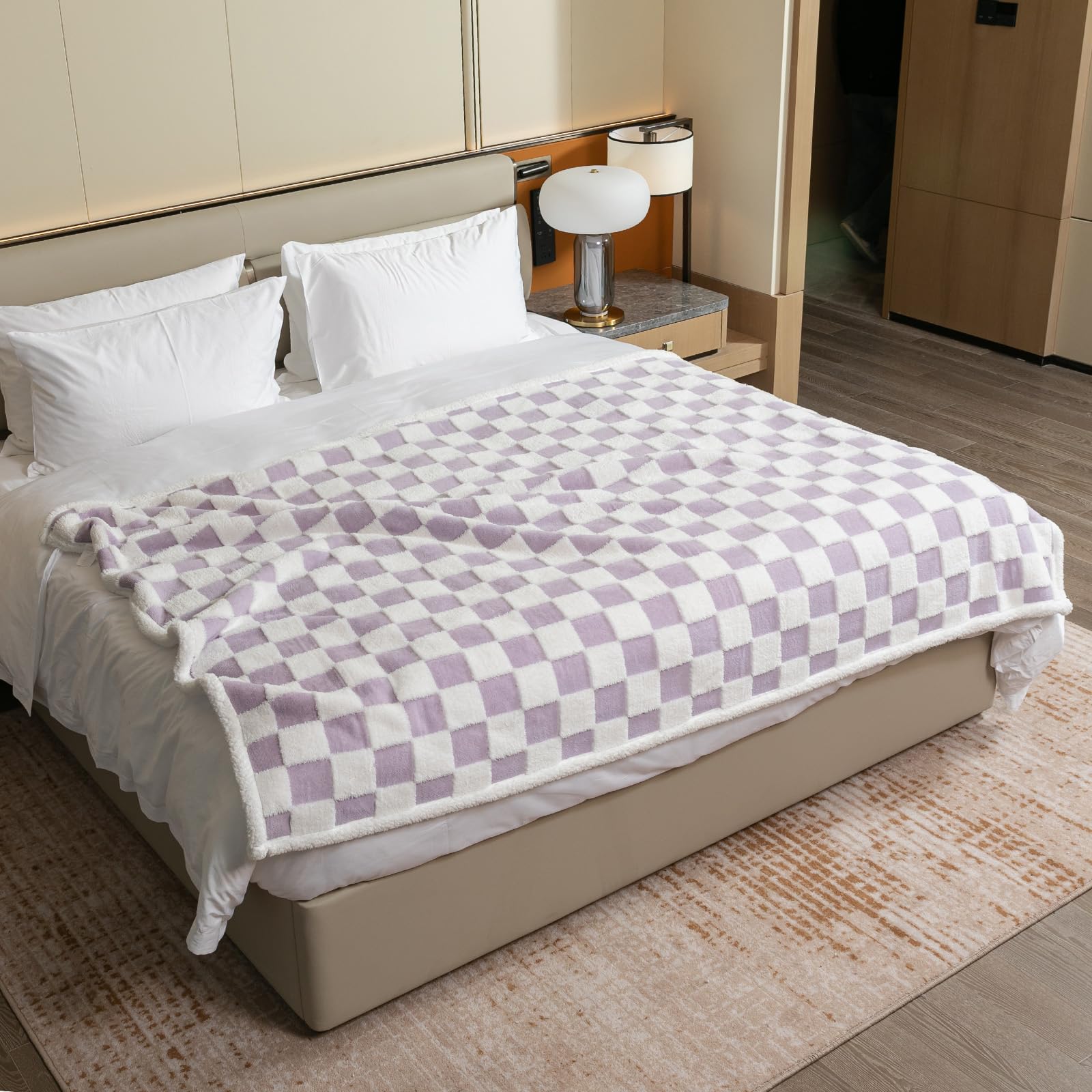 Maidewow jacquard shag blanket keeps pets cozy on bed or couch.
