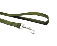 MANDAO camping and beach leash offers safe exploration in open spaces.