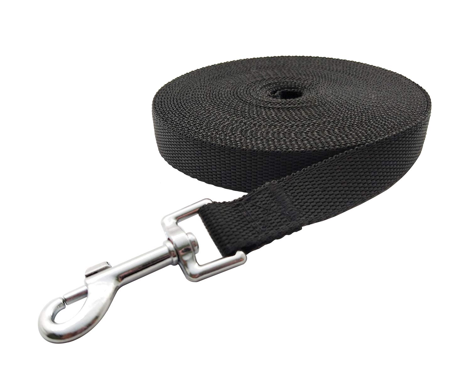 MANDAO nylon training leash 30ft shows wear-resistant durability for daily training sessions.