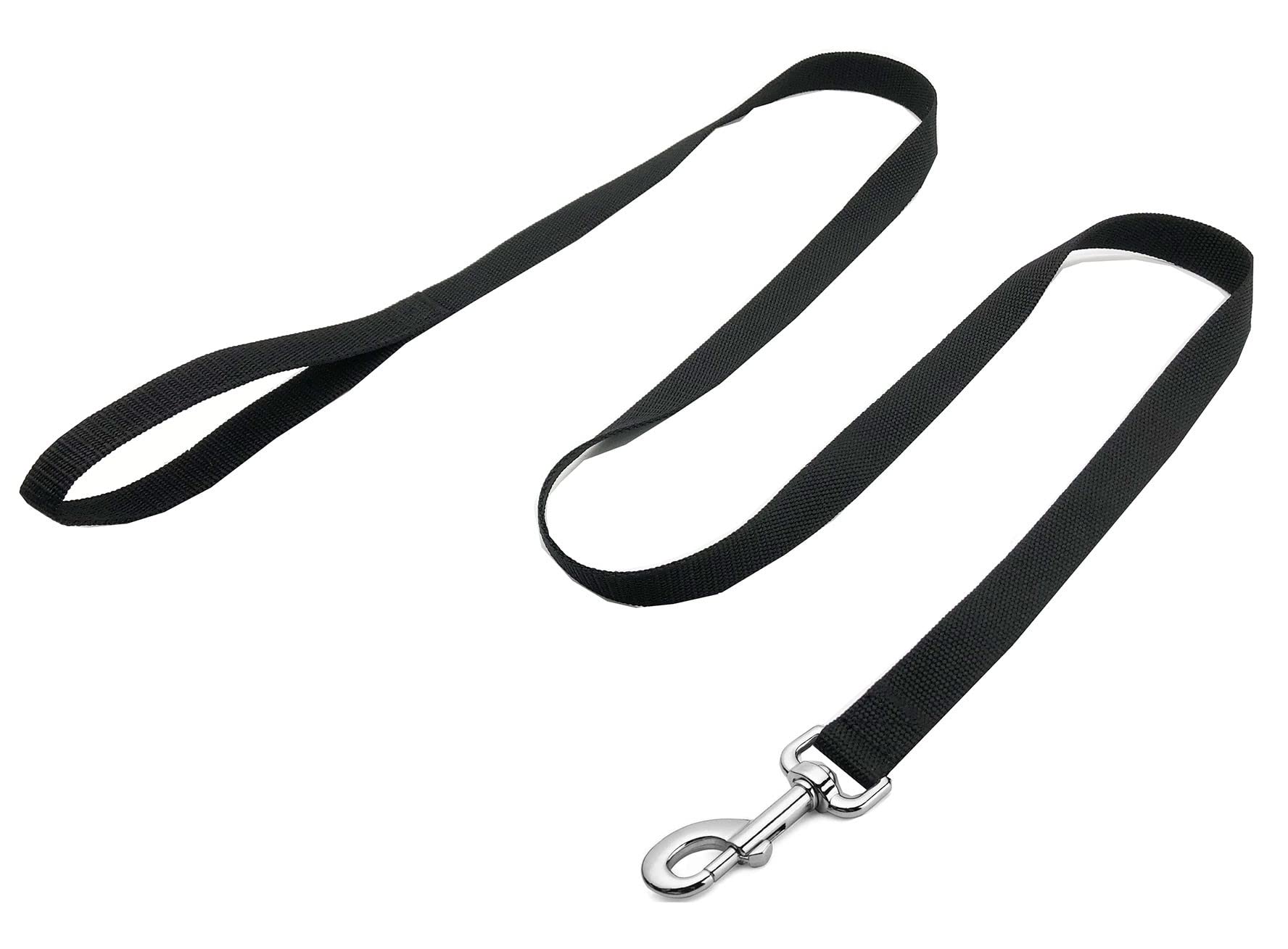 MANDAO nylon dog leash close-up showing swivel snap for tangle-free walks
