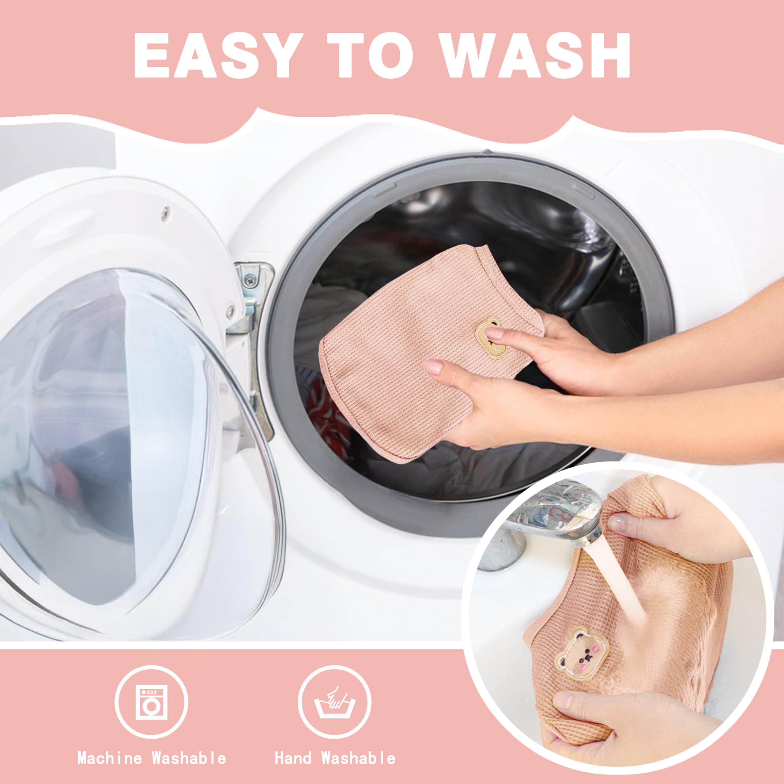 Maqilo model Camelia wearing Large size as reference.