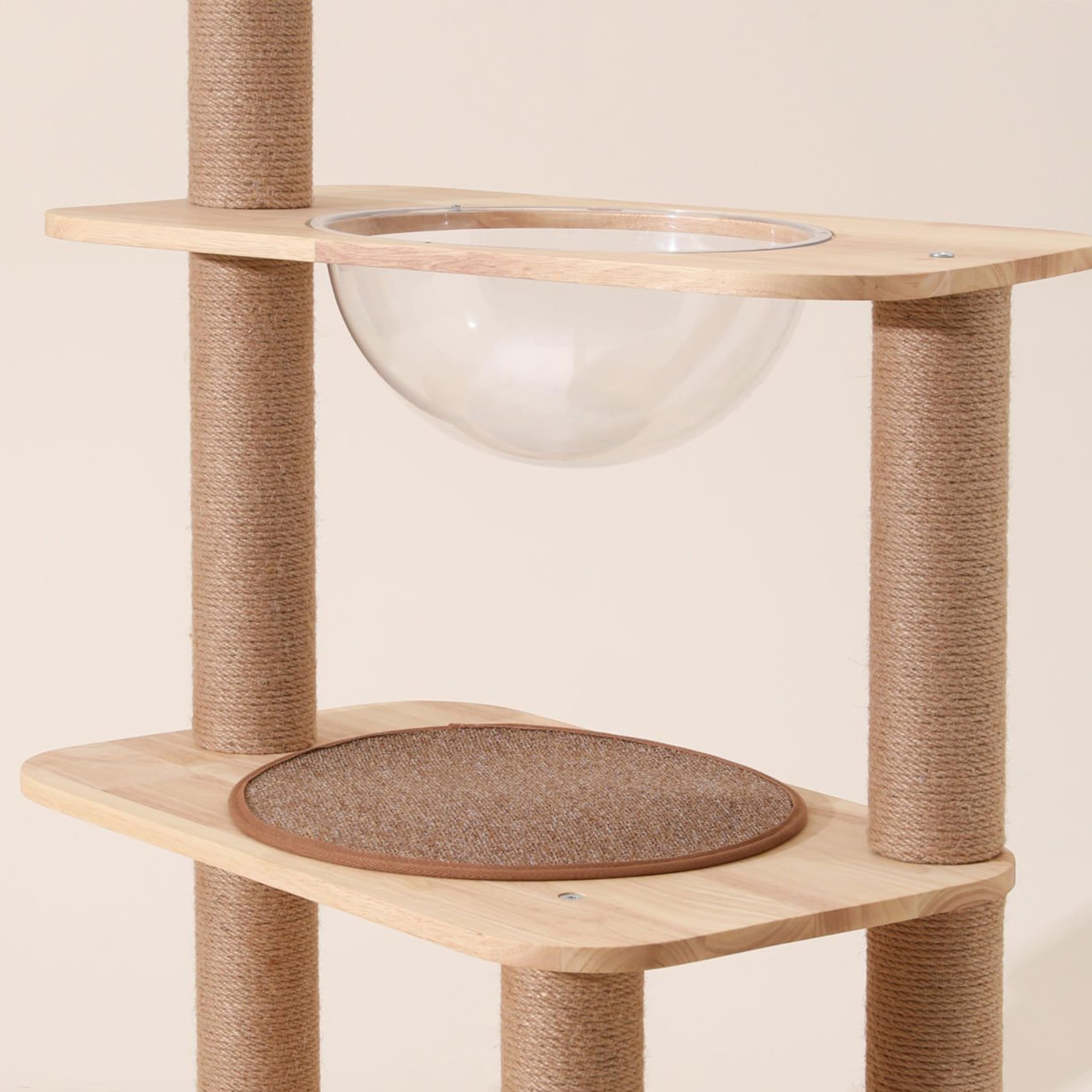 Marsrut cat nest space pod dome emphasizes a cozy, safe play area