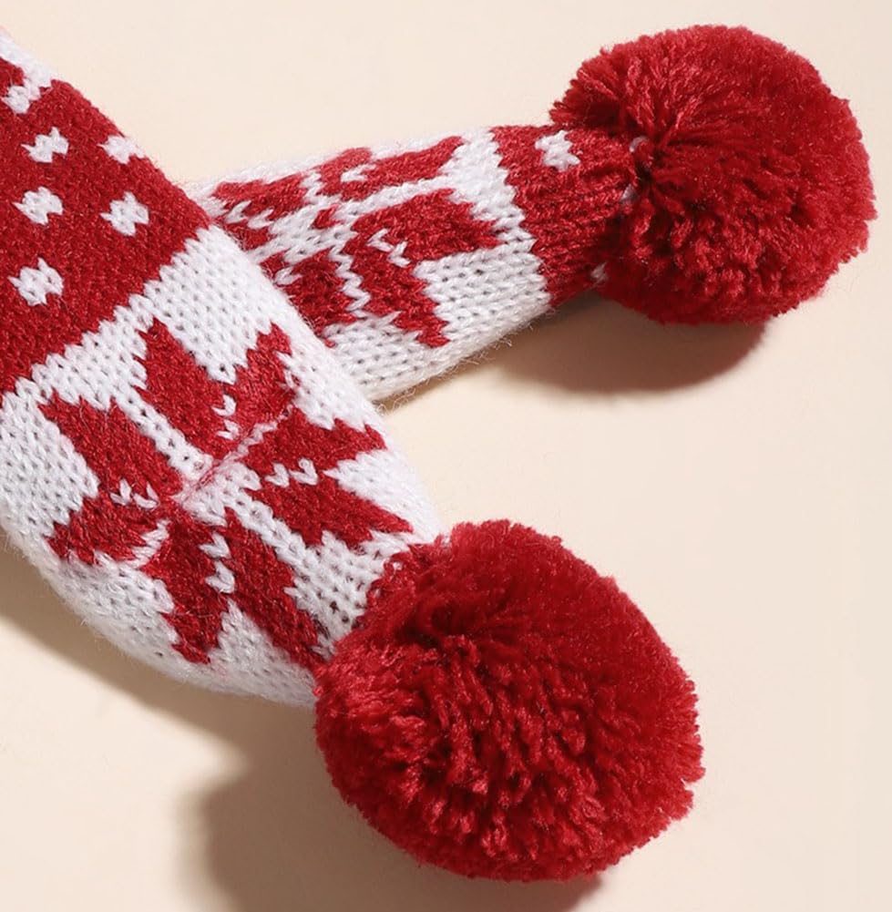 MaruPet red snowflake knit set on a pet ready for a cozy outdoor winter walk.