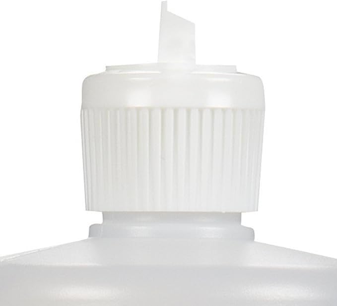 Master Grooming Tools Top Performance Mixing Bottle 32oz flip-top for controlled pouring and reseal.