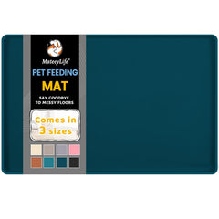 MateeyLife silicone cat and dog food mat for floors showing spill containment during mealtime.