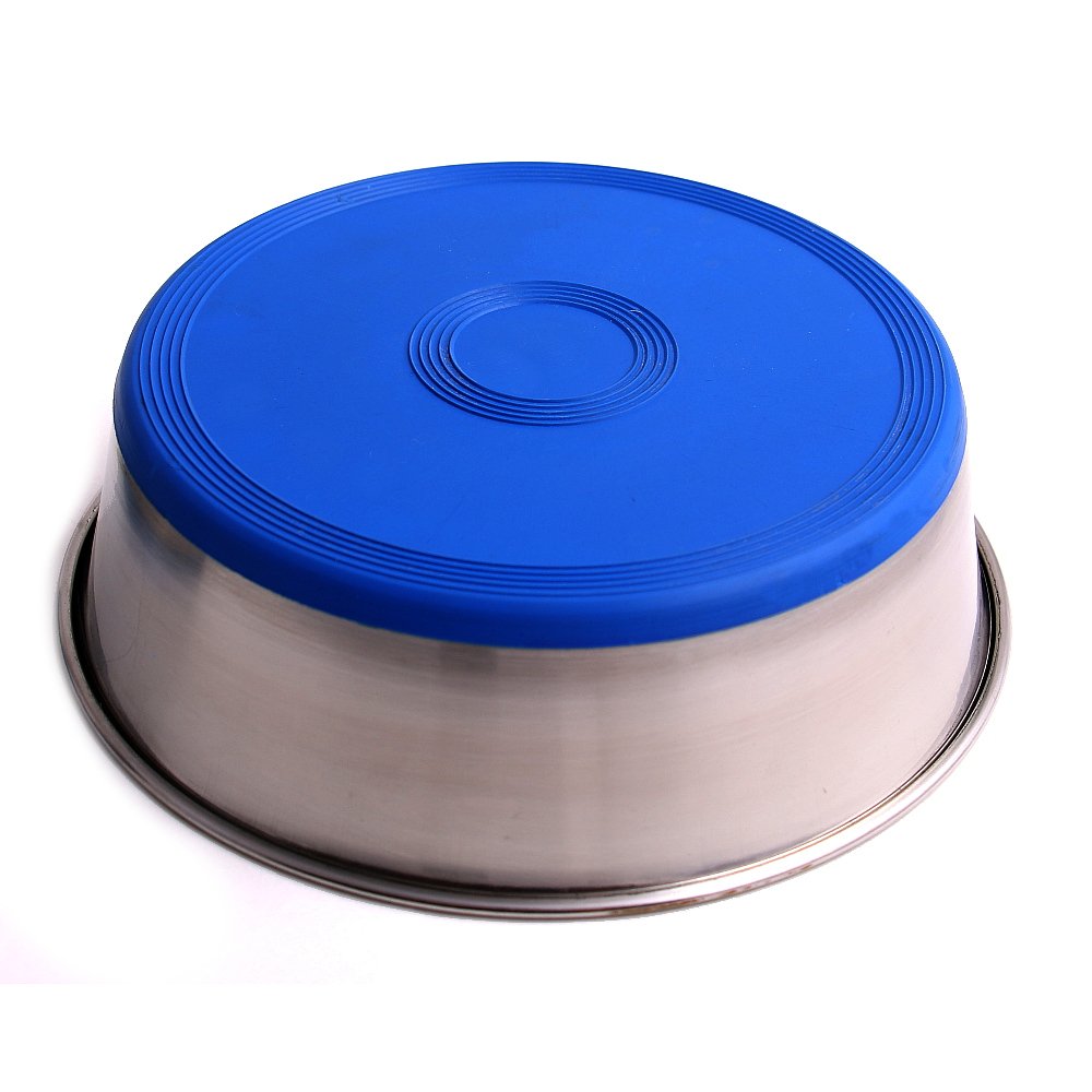 Max and Neo thick stainless steel bowl close-up highlighting durability.