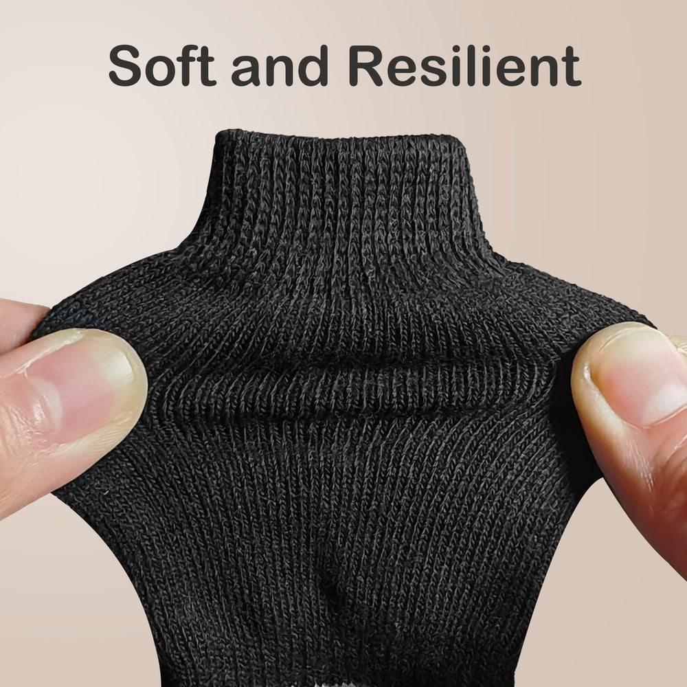 MBTWZ indoor-outdoor dog socks suitable for cold or hot pavement use.