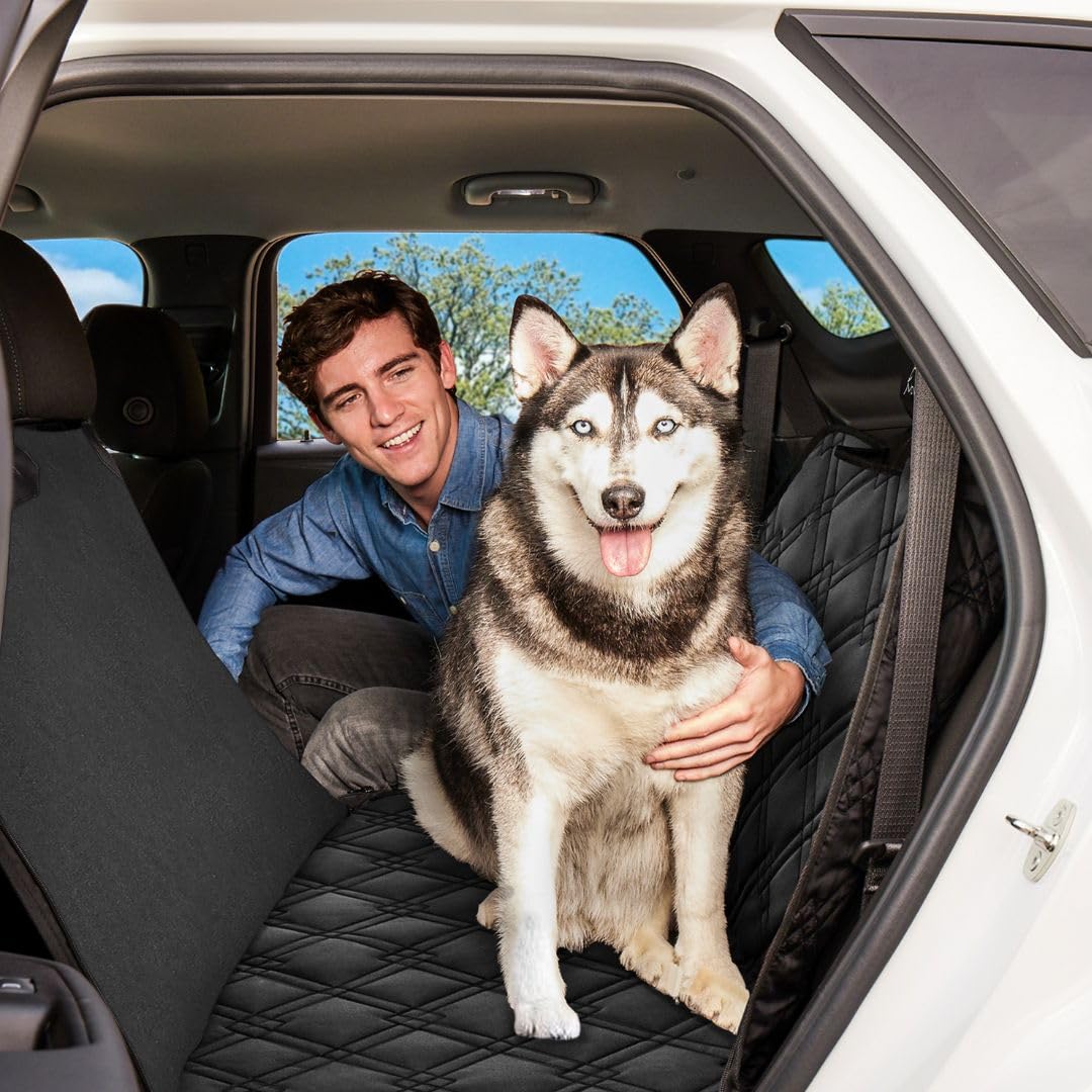 Meadowlark Dog Seat Cover side flaps protect doors from muddy paws.