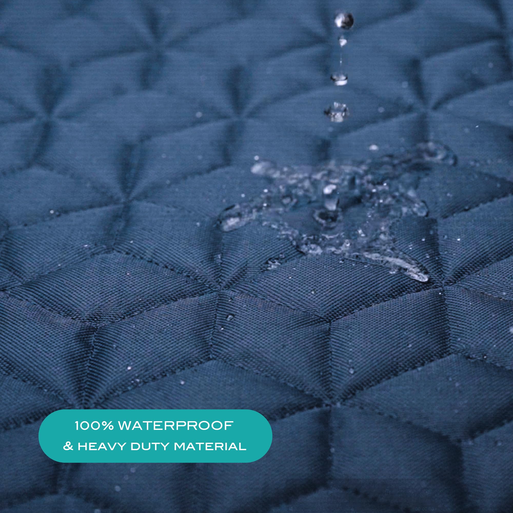 Meginc non-slip anchors bottom keeps seat cover stable during playful dogs.