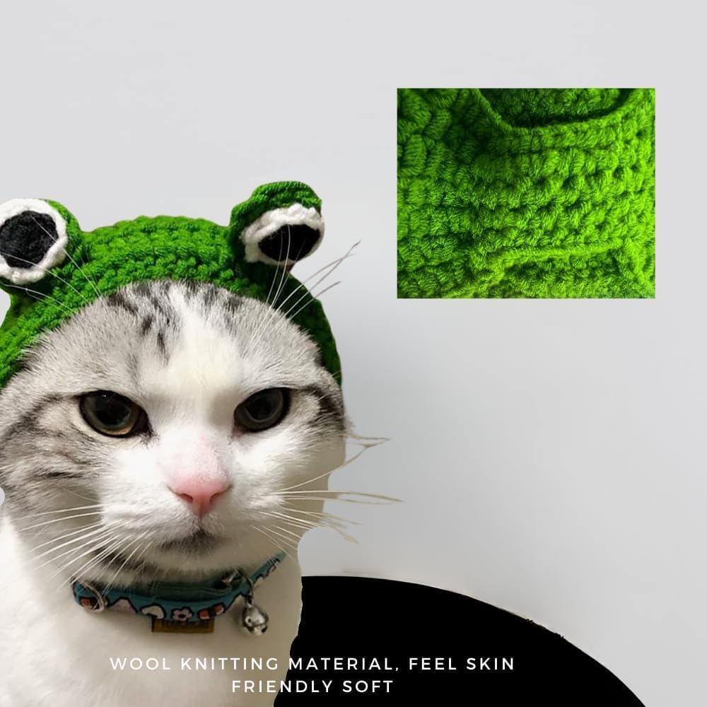 MenPetsonline pink bear hat for cats—cotton comfort with kawaii flair for cozy winter wear.