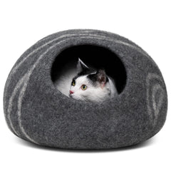 MEOWFIA cat cave front view—a cozy merino wool hideaway for indoor cats.