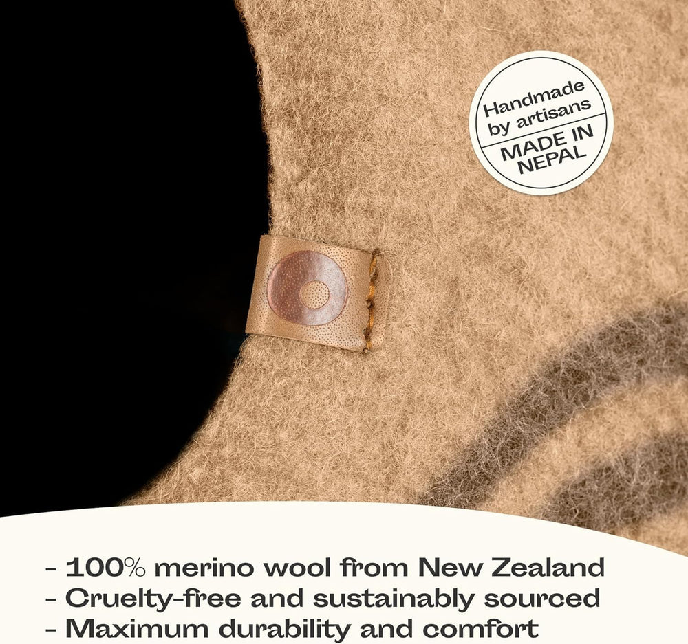 MEOWFIA merino wool close-up emphasizes natural fibers and gentle comfort.