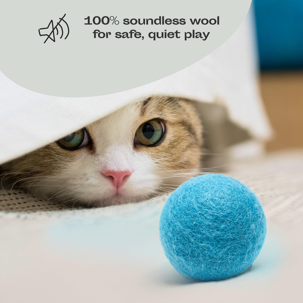 MEOWFIA wool-ball-silent-play emphasizes peaceful, noise-free fun in apartments.