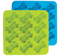 Messy Mutts dishwasher-safe molds for easy cleanup after treats.