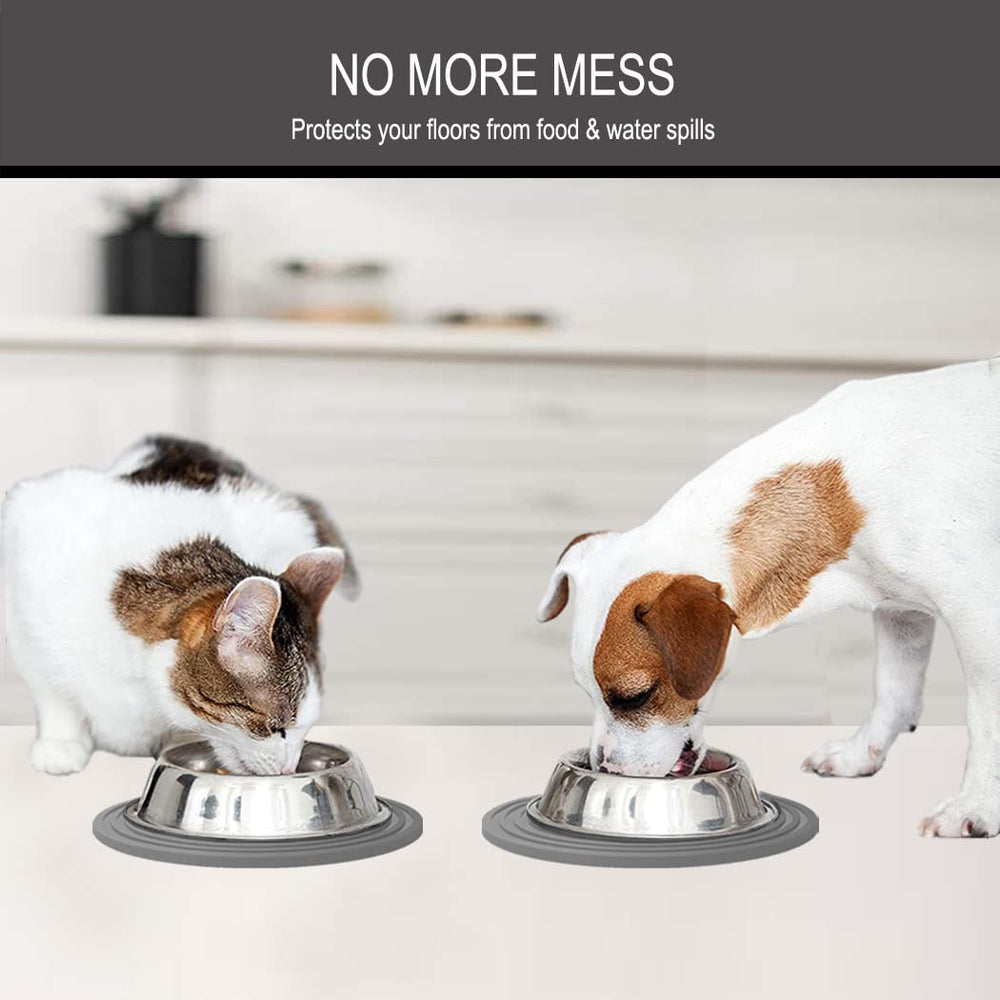 Metopets silicone mat with raised edge prevents messes and protects floors.