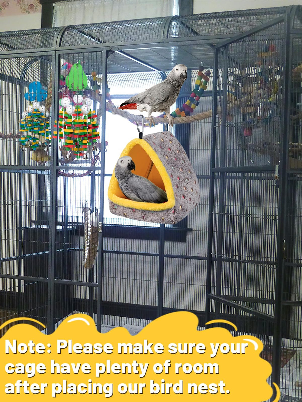 MEWTOGO bird nest yellow lining attracts birds to enter voluntarily
