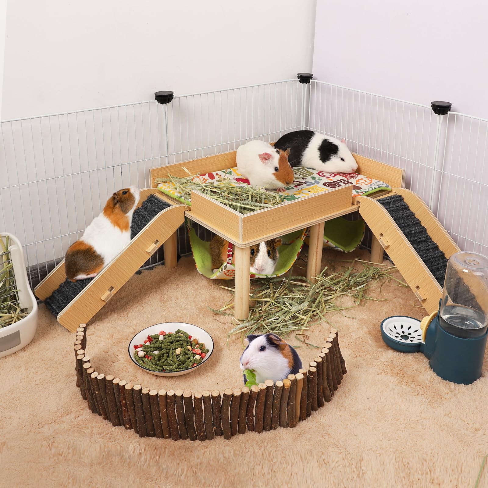 MEWTOGO double-sided hammock fabric keeps pets safely hidden and comfortable.