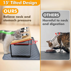 MEWTOGO silicone mat with raised edges keeps spills contained during meals.