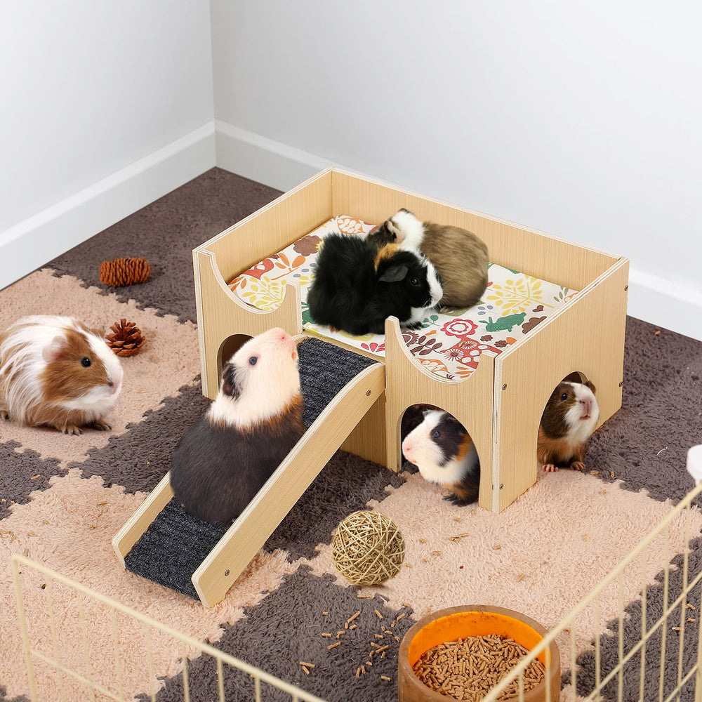 MEWTOGO guinea pig castle exterior fits compact spaces in small homes.