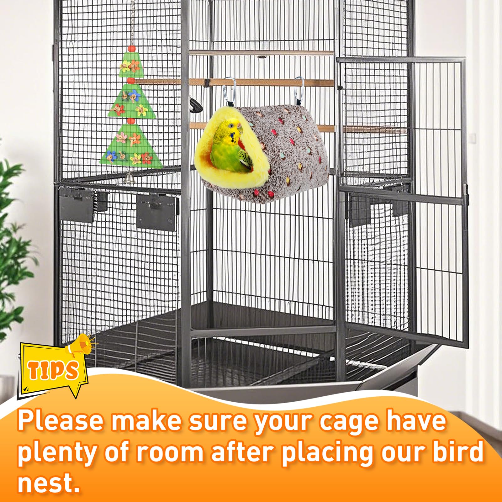 MEWTOGO-wire-reinforced-opening keeps shape while parrots enter and exit securely.