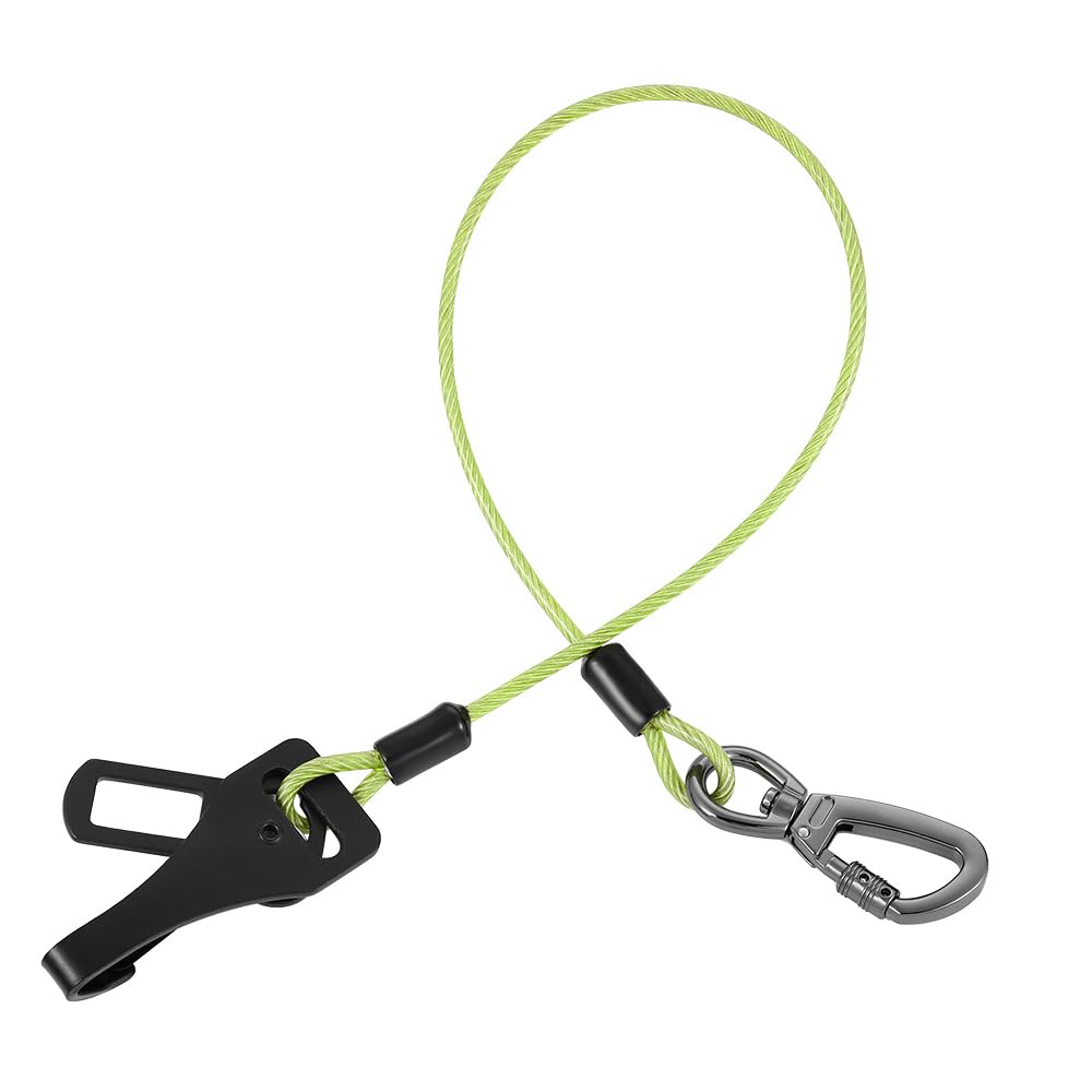 Mi Metty dog car seat belt 3-in-1 setup reduces driver distractions during trips