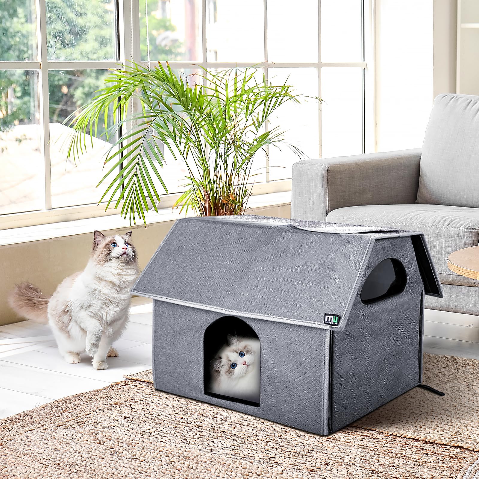 MIU COLOR Outdoor Cat House easy-clean design supports quick maintenance after muddy outings.