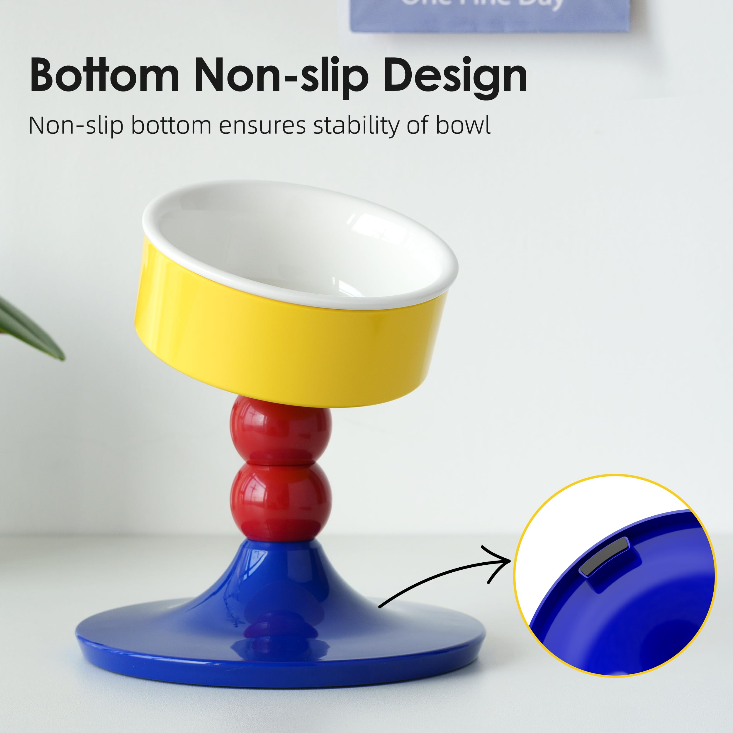 MIU PET red and blue color variant in a contemporary feeding area