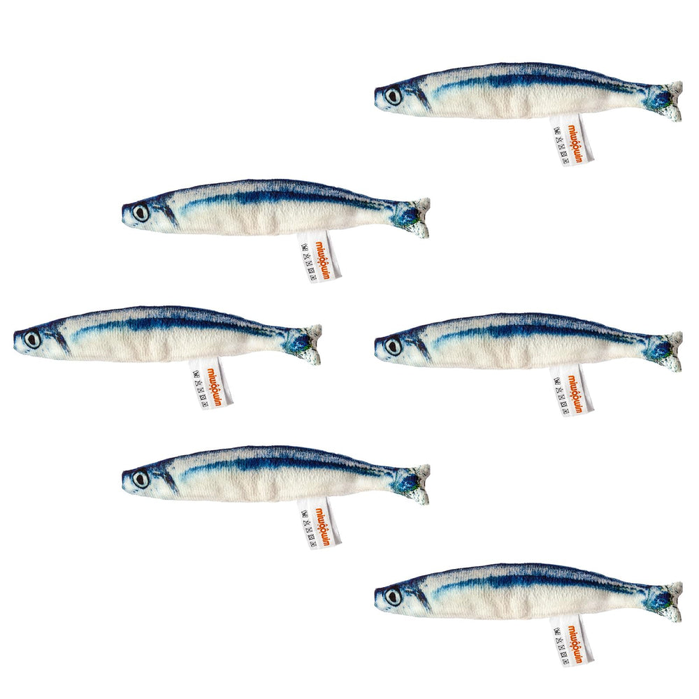 Miwoowim saury fish toy pack closeup shows lifelike texture for engaging indoor play