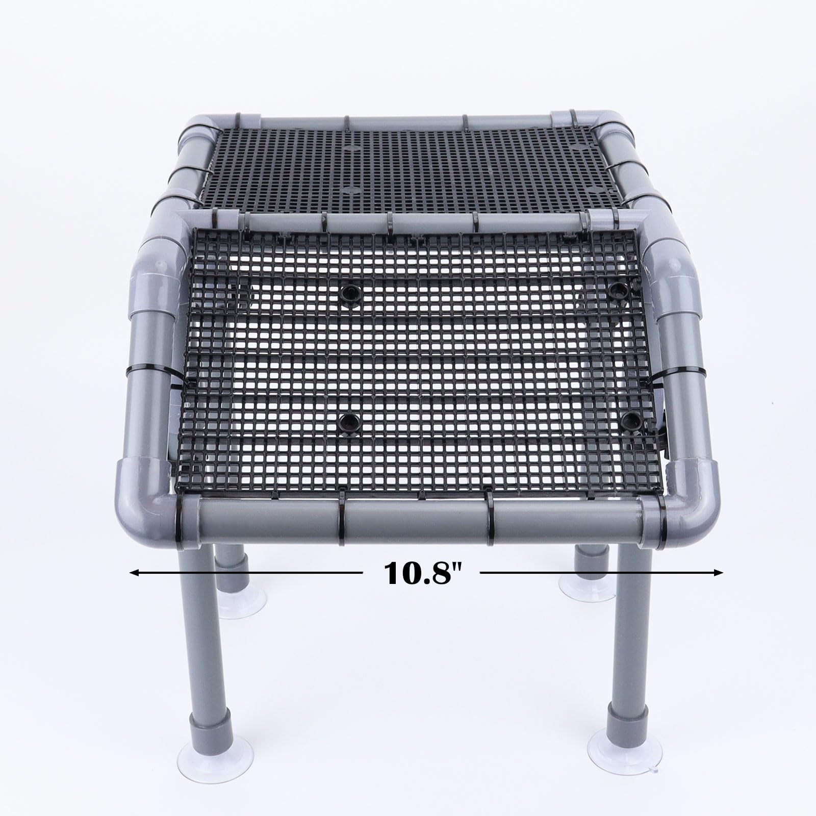 MLONDHSU turtle platform daily-use in-tank scenario highlights convenient basking daily routine.