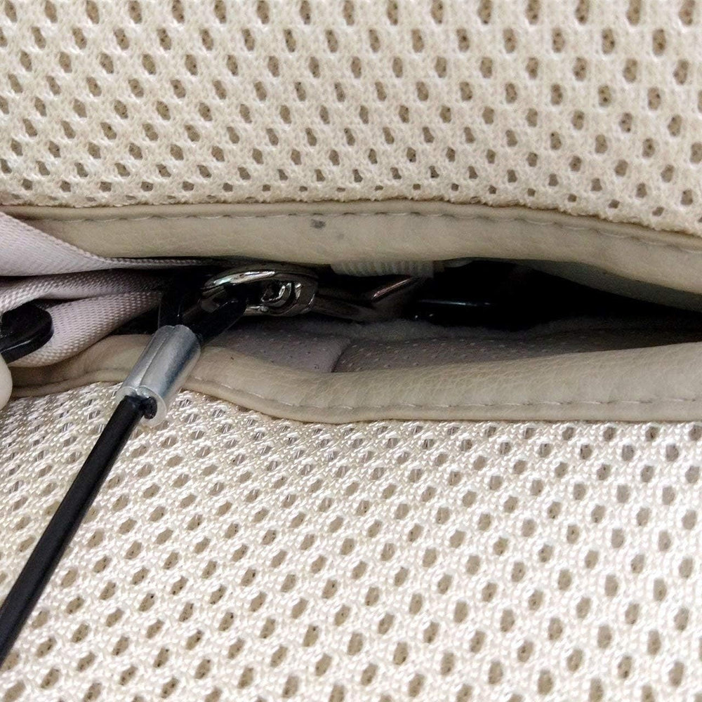 Mogoko seat belt leash preventing distractions for calmer drives.