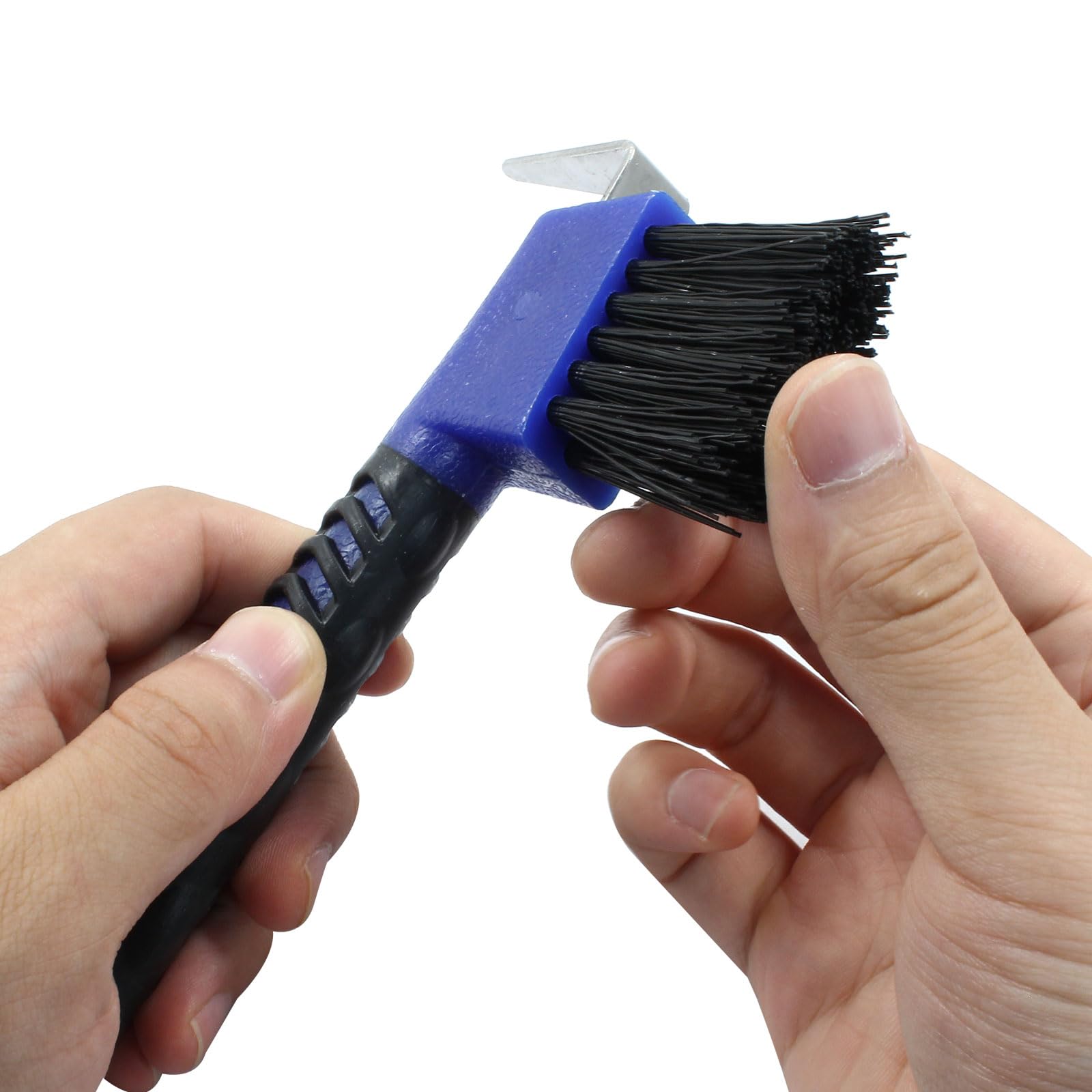 Moicstiy soft-touch handle aids comfortable hoof cleaning grip