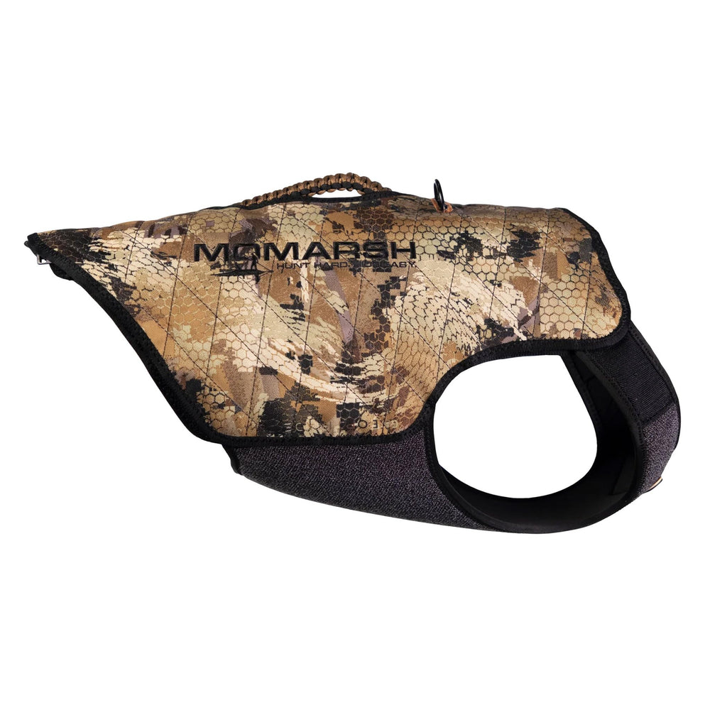 Momarsh Versa-Vest on a sporting dog showcasing universal sizing for any breed in cold water.