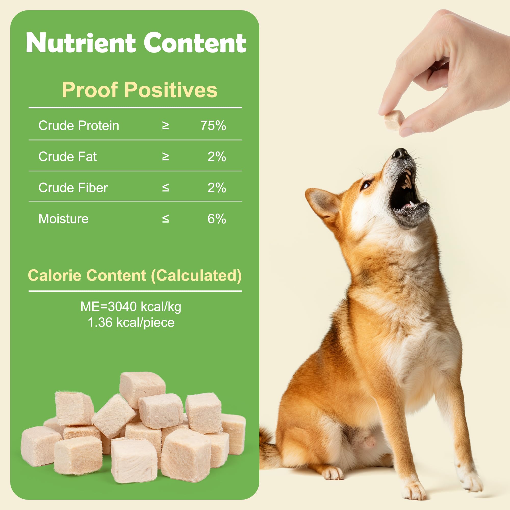 Close-up of MON2SUN chicken cubes highlights crisp freeze-dried texture.